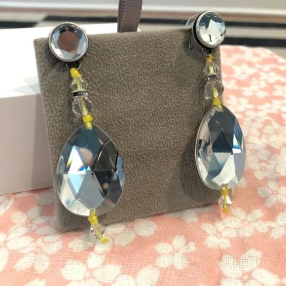 Edgy JewelMint Earrings - Picture 4 of 6